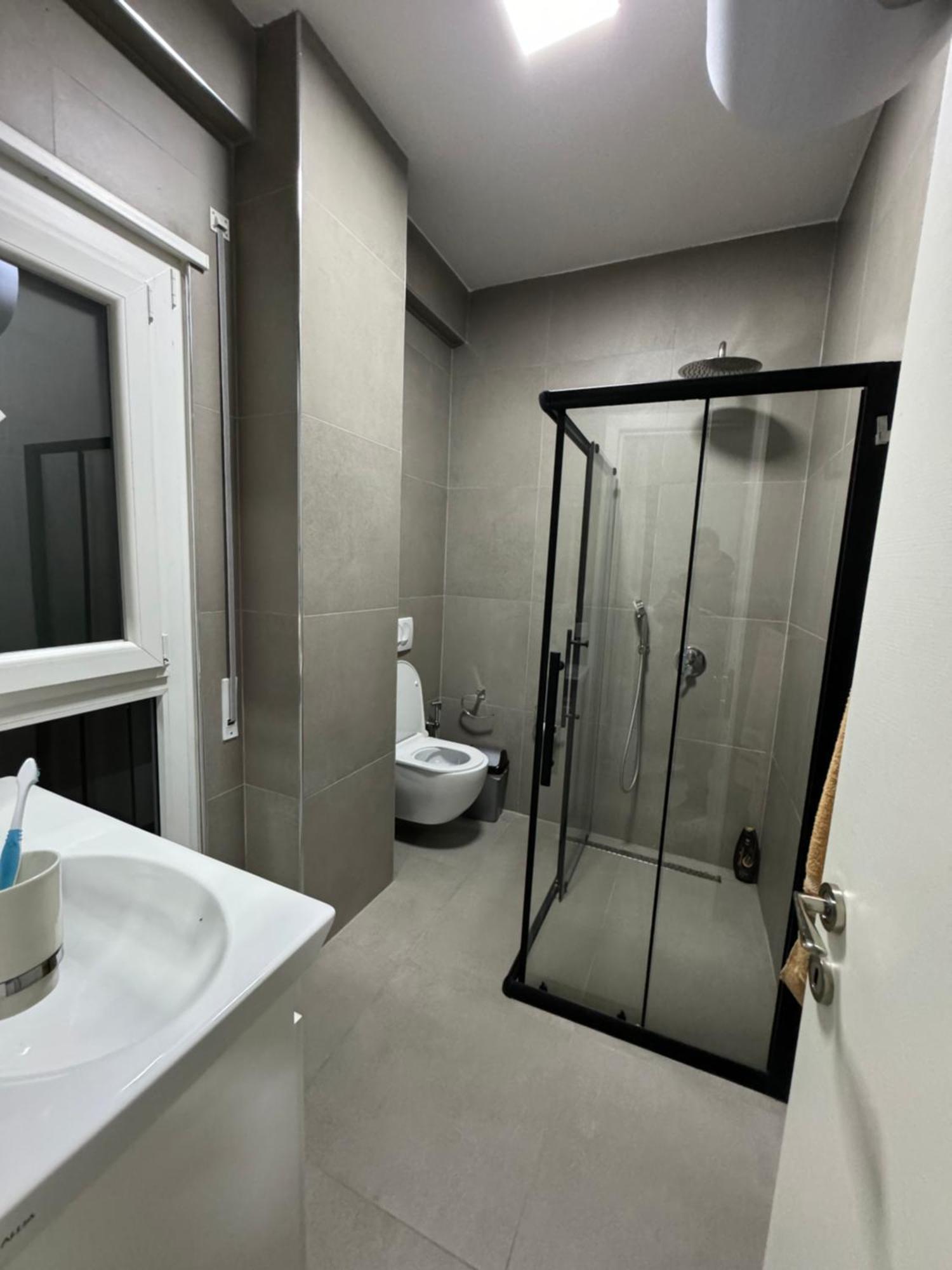 Tirana Centre Lions Gate 2 Apartment Luaran gambar